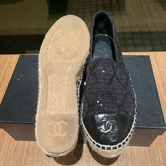 RARE CHANEL Black Tweed Espadrilles with Leather Toe (BRAND NEW, IN BOX) - Picture 3 of 4